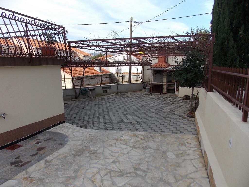 Villa Petra Trogir Exterior photo